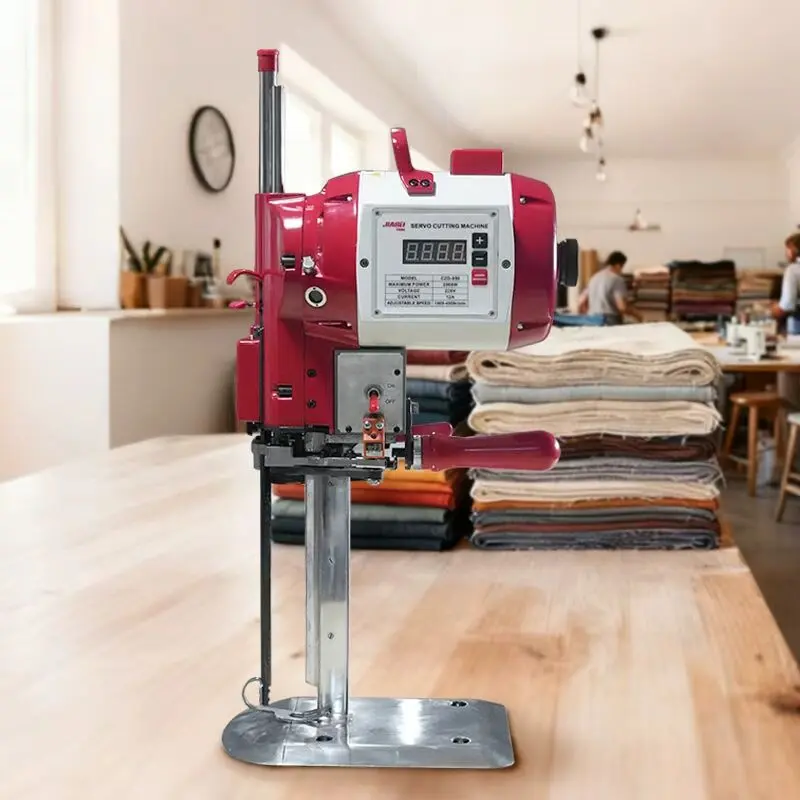 Mesin pemotong pisau lurus